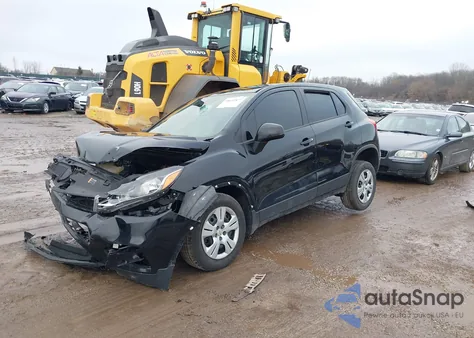 2018 Chevrolet Trax Ls from USA, damaged, VIN 3GNCJKSB0JL205561